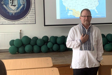 Neronovy housle a plameny Říma: výuka literatury ve válce