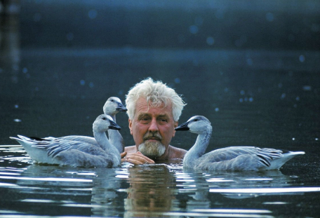 Věhlasný lékař dr. Adolf Lorenz, rodák z Vidnavy, a jeho syn Konrad