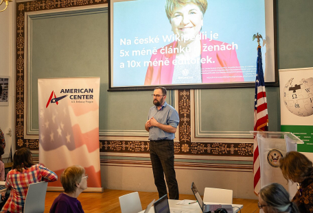 Nevěříte Wikipedii? Zábavně i vážně o největší encyklopedii světa